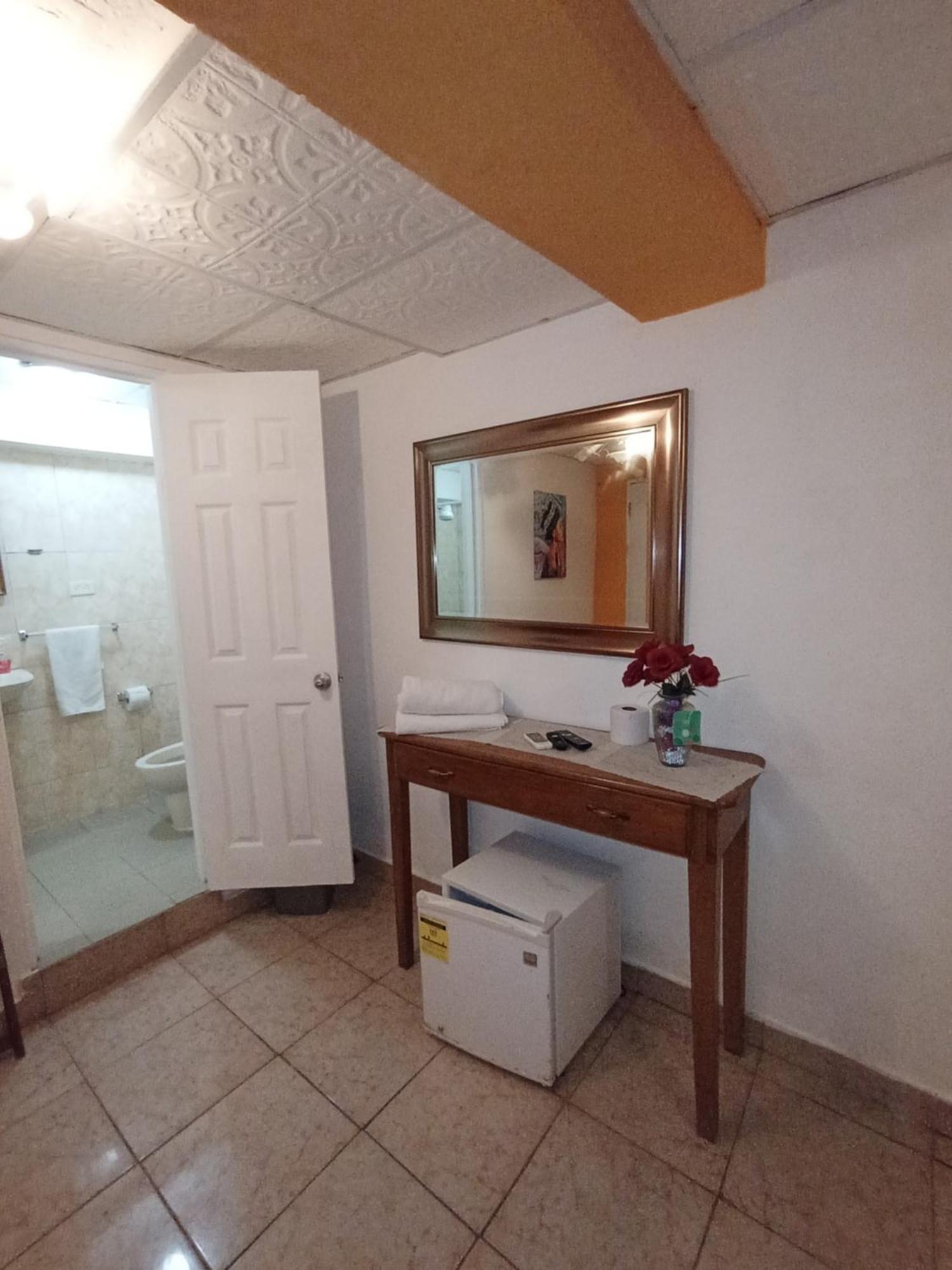 Belo Bay Apartment Hotel Portobelo Exteriör bild